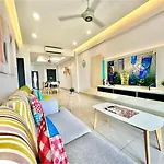Midori Green By Jk Home
